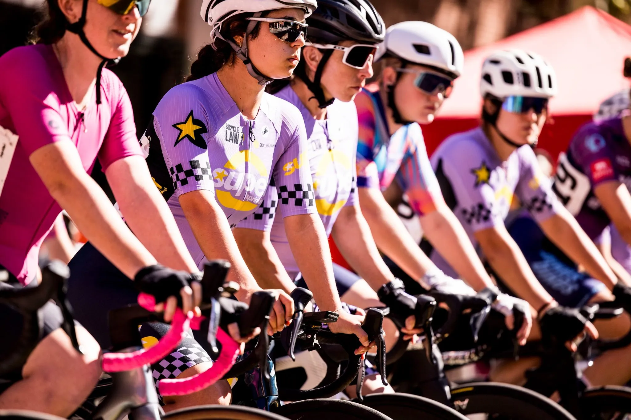 Racers mid-race on the day of the Giro di San Francisco